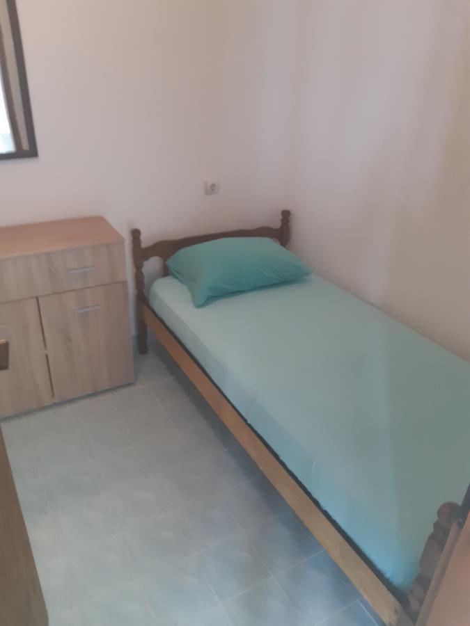 Apartments Ceca Тиват Екстер'єр фото